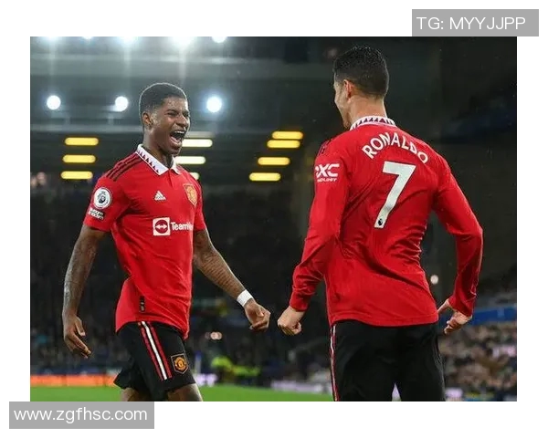 足球明星转会盛况全景图揭示足坛风云变幻与球迷热情的交织