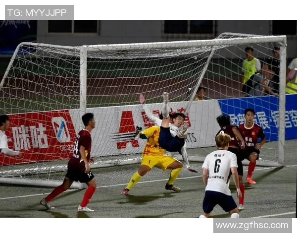 足球明星精彩瞬间集锦动作视频展现球场魅力与技巧