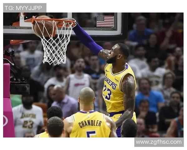 湖人队与热火队激战正酣比赛进程回顾与精彩瞬间分析